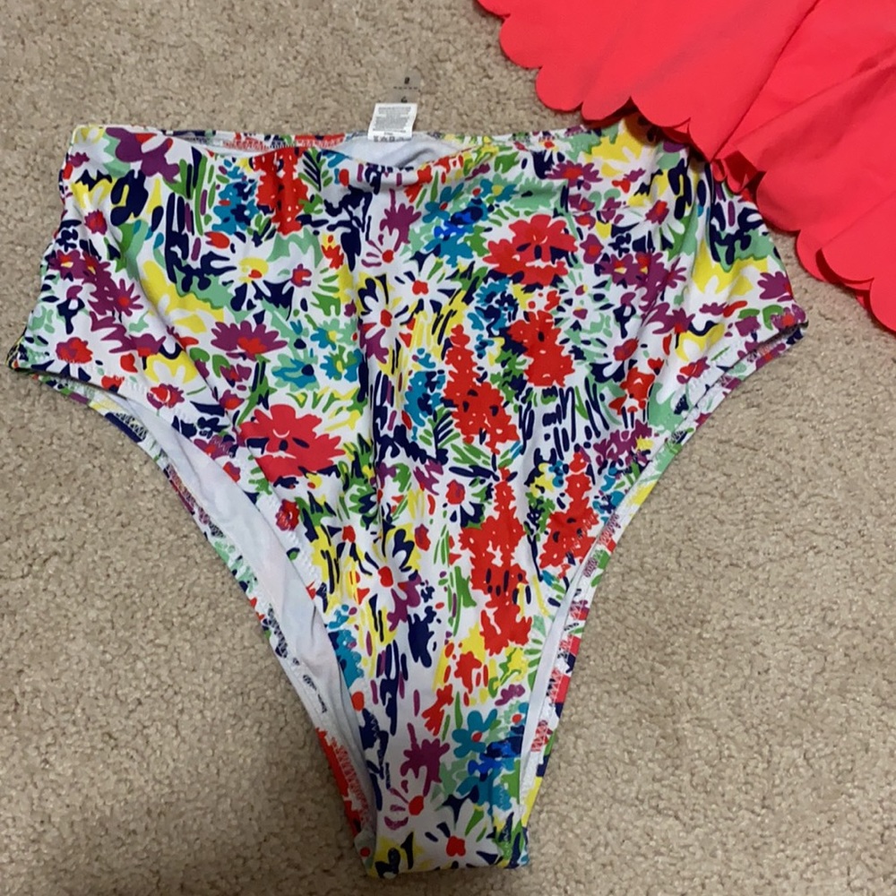 Cupshe tankini - Picture 5 of 7
